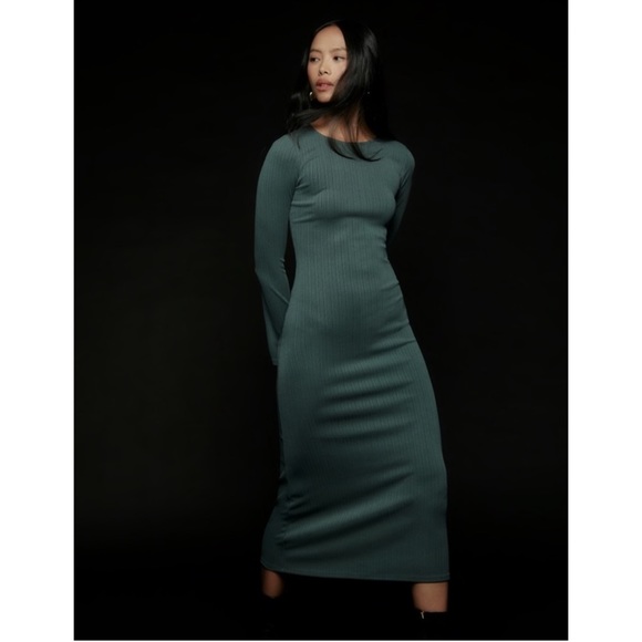 NWT Reformation Benedict Dress Juniper Medium - Picture 2 of 7